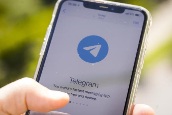 Telegram在遭到苹果的反击后，取消了iOS上的付费帖子