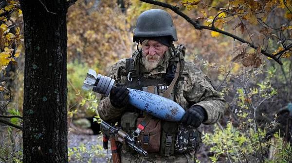 乌克兰战争:生物武器的“制造”，新的基辅防空系统，而克尔森等待战斗